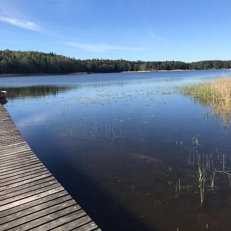 Nice Holiday House At Horse Farm With Lake And Sauna Holo  المظهر الخارجي الصورة